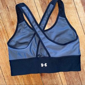 Under Armour longline cross back sports bra small